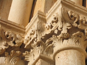 colonna Basilica dei Santi Martiri